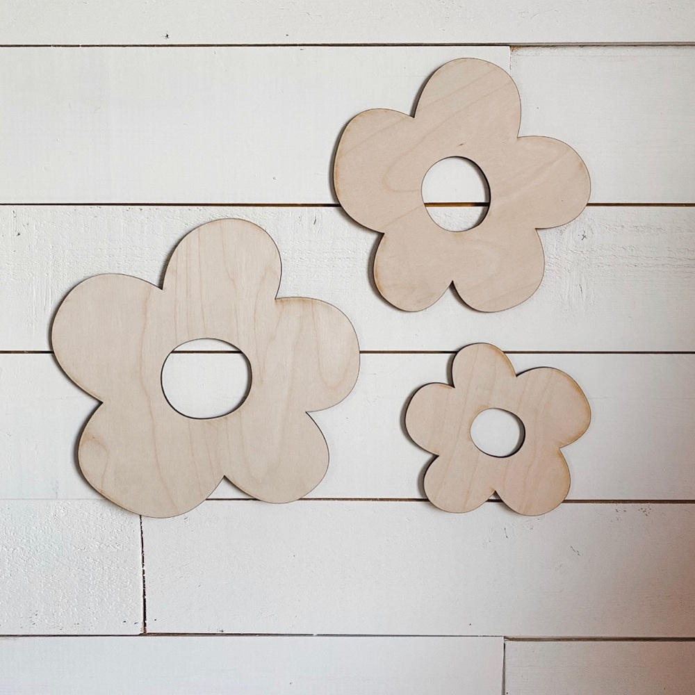 Wooden Flower Wall Hangings (Set of 3)